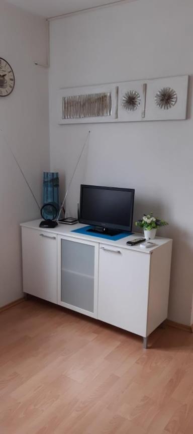 Peace And Quiet Apartment In Brela, Croatia Exteriör bild